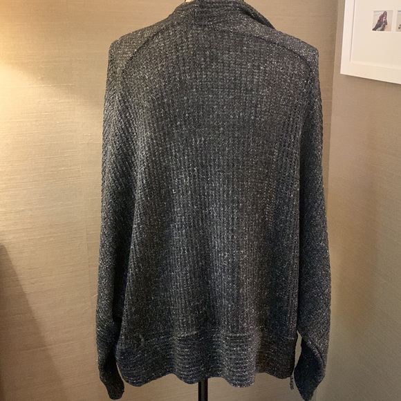 š§„Veronica M Sweater, Gray, Size: M/Lš§„ - Picture 8 of 12